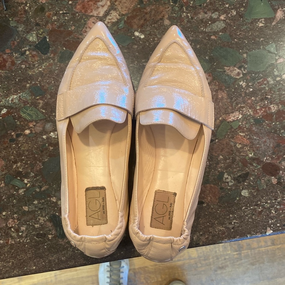AGL Patent Leather Pointed Toe Loafers  Flats EU 42